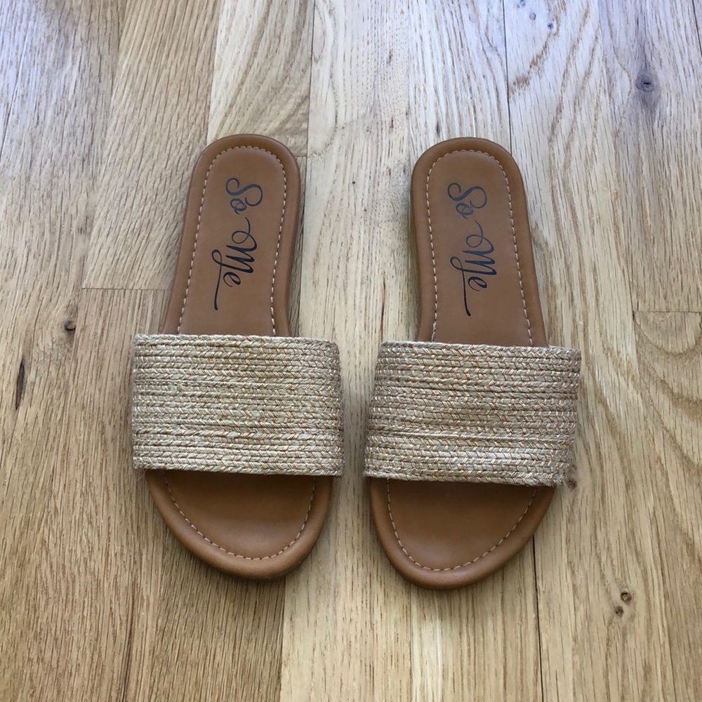 Forever 21 So Me Flat rose gold woven strap sandal